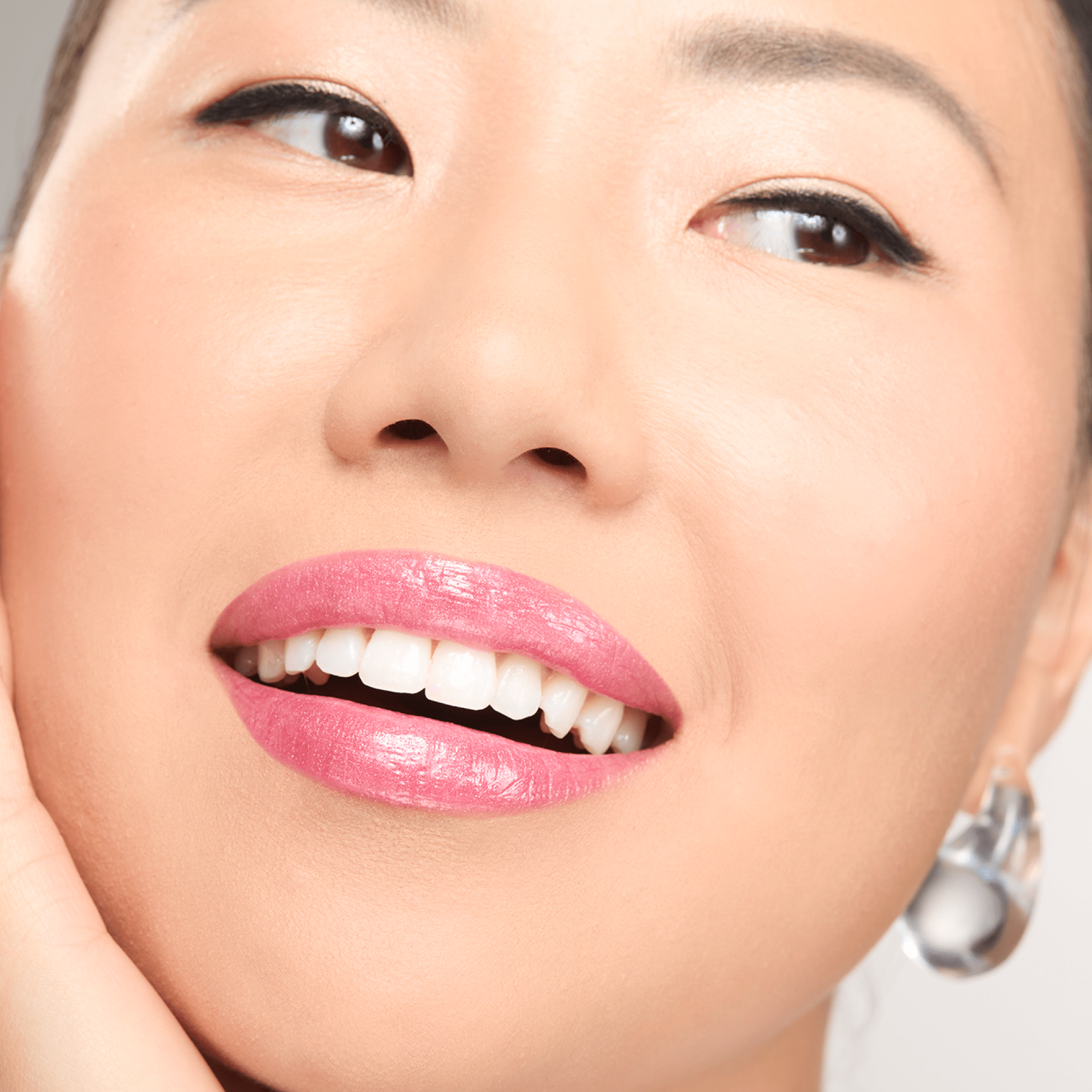 Pink Frosting - Color Your Smile Lighted Lip Gloss®️